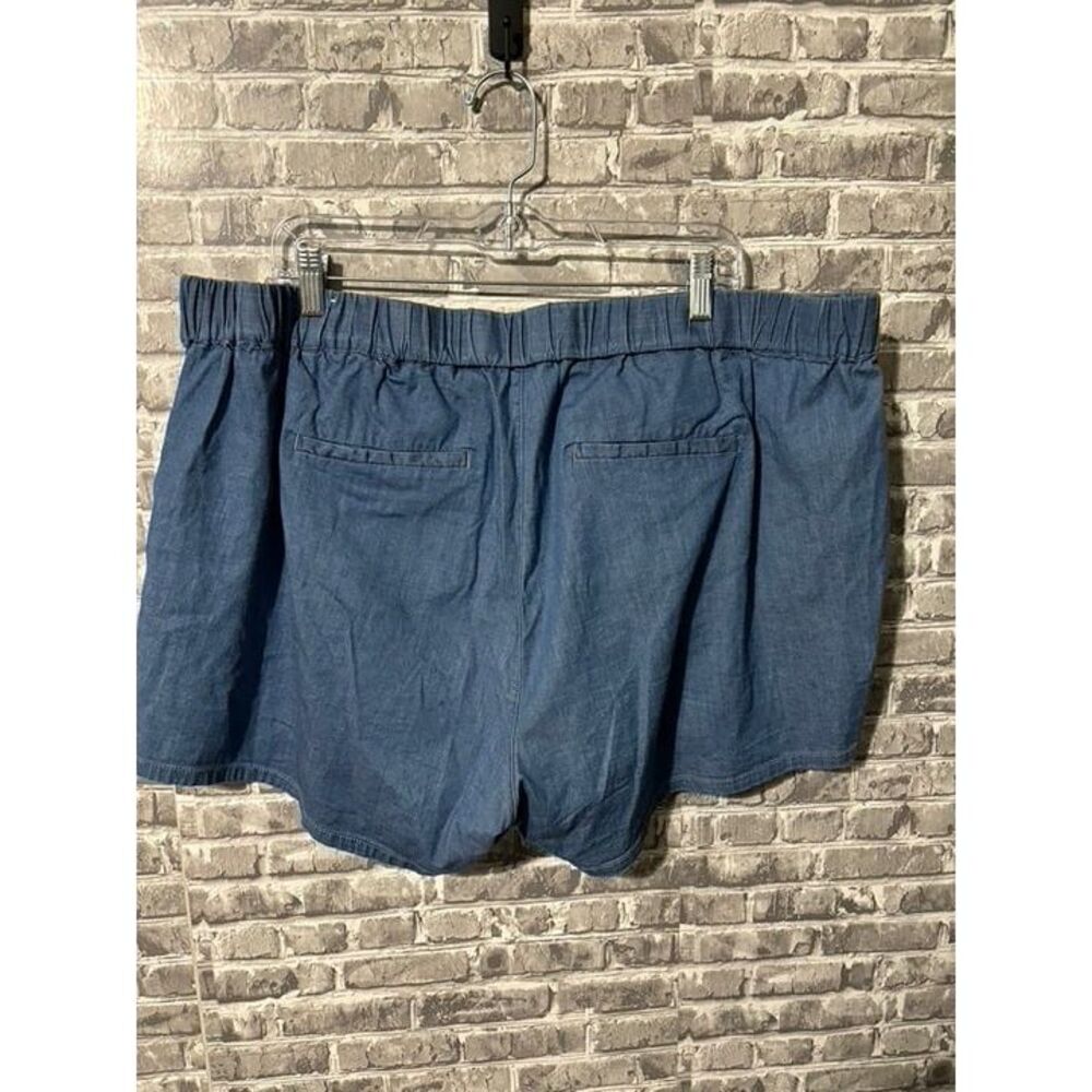 Blue Chambray Pull-On Short - Picture 3 of 4